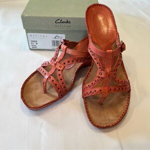 Clarks 9.5 Artisan Collection Sago Leather Strappy Studded Sandal Mango Coral